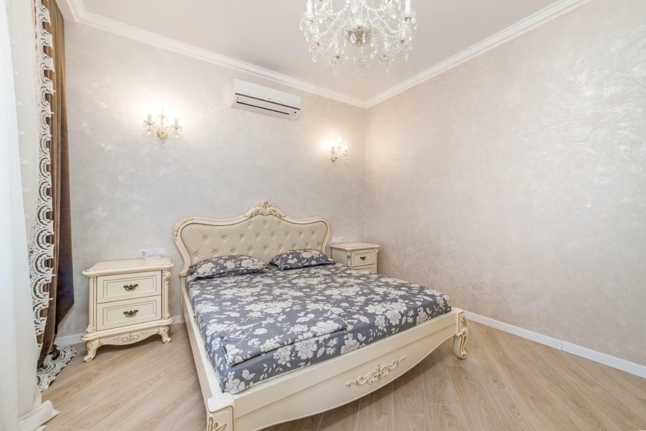 Vip Level Sea View Apartment オデッサ エクステリア 写真