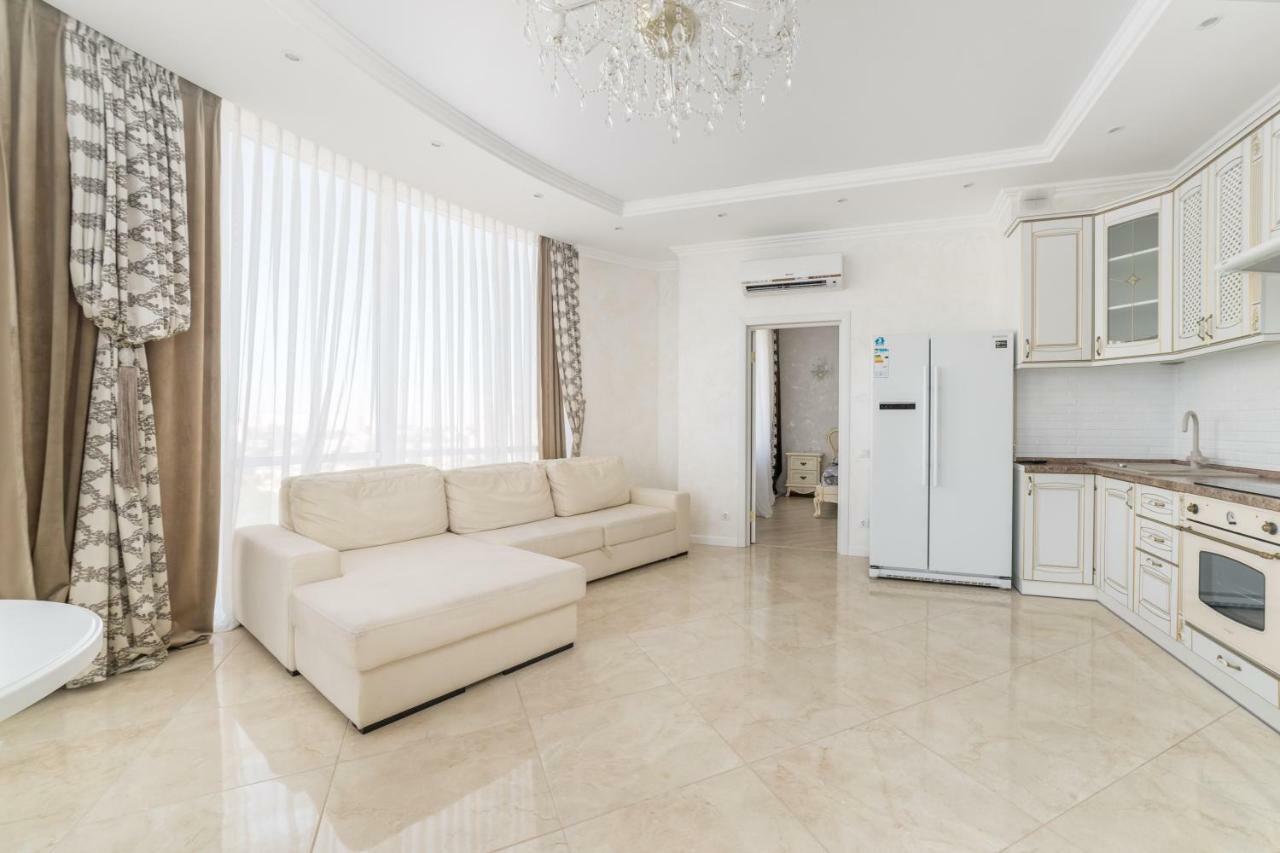 Vip Level Sea View Apartment オデッサ エクステリア 写真